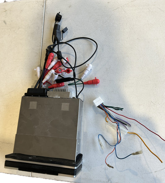 Clarion CMD6 marine stereo receiver rear wiring and RCA leads