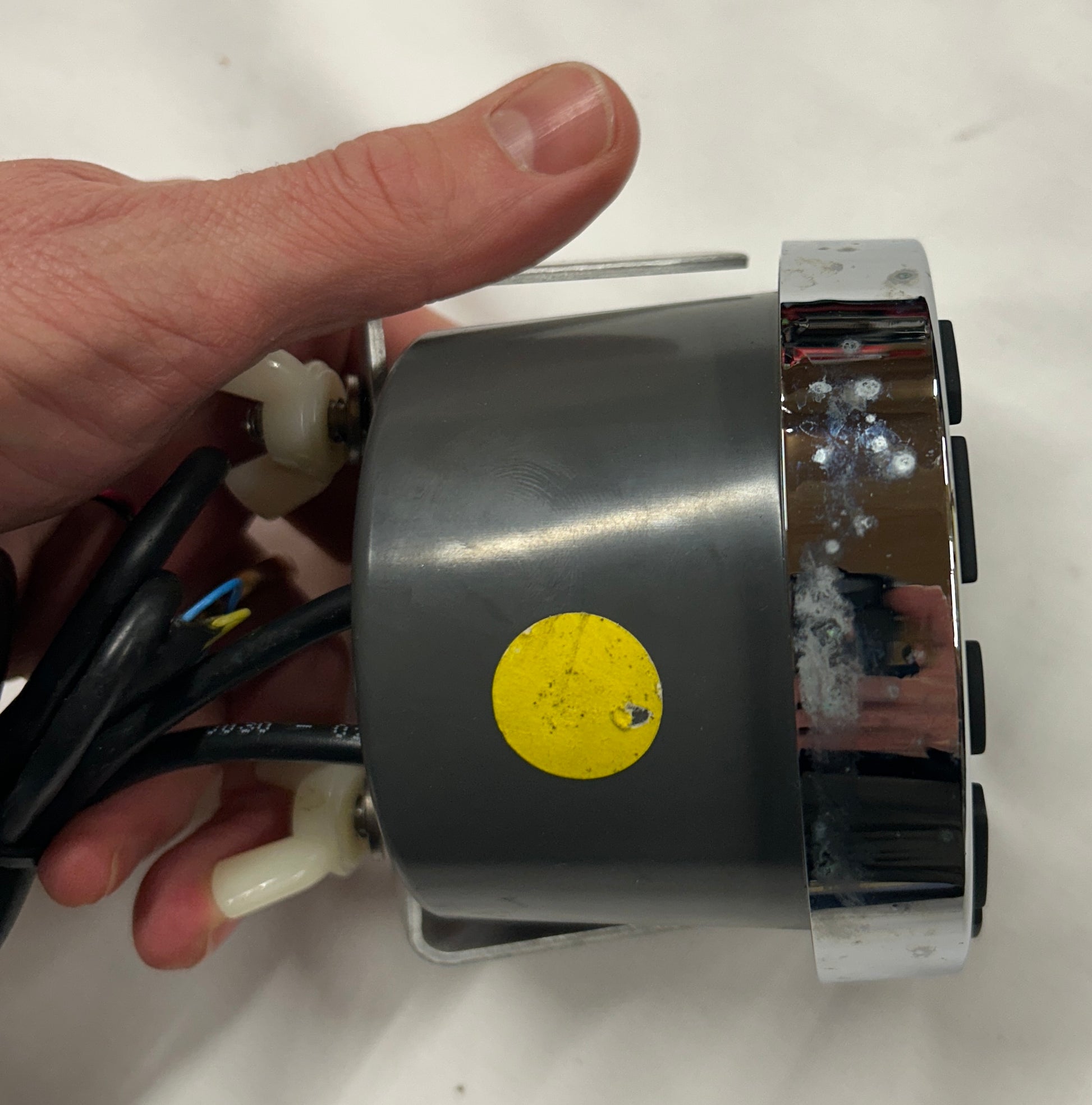 Evinrude I-Command gauge side serial label and housing