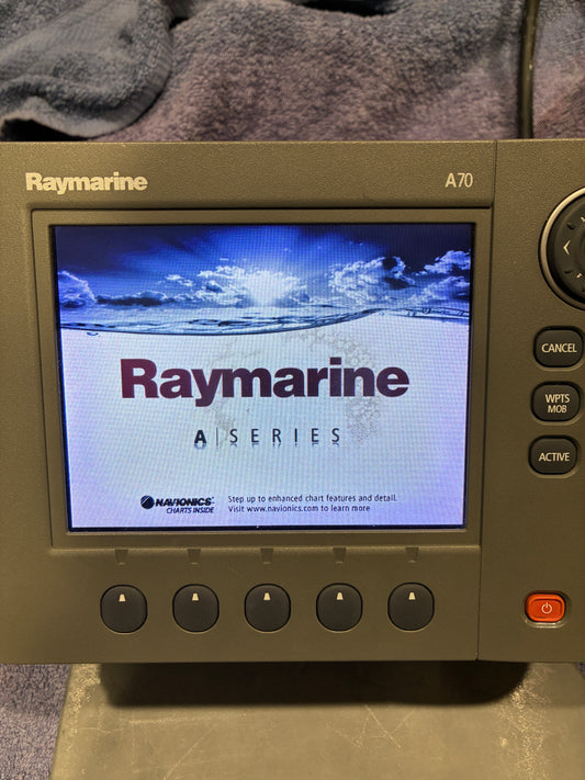 Raymarine A70 A-Series Chartplotter – E62190 – Tested Working with Screen Damage