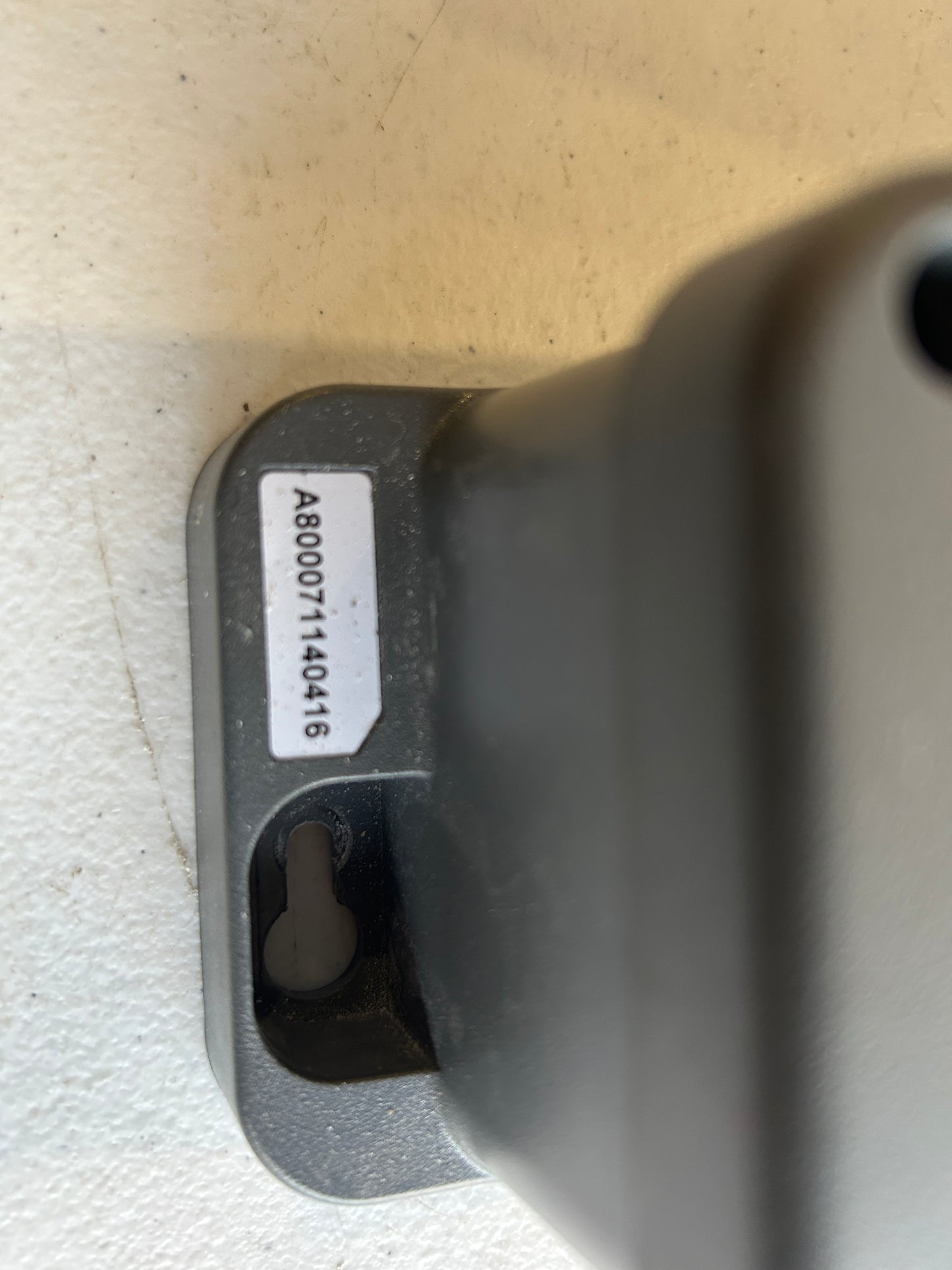 Raymarine HS5 A80007 network switch serial label showing A800071140416