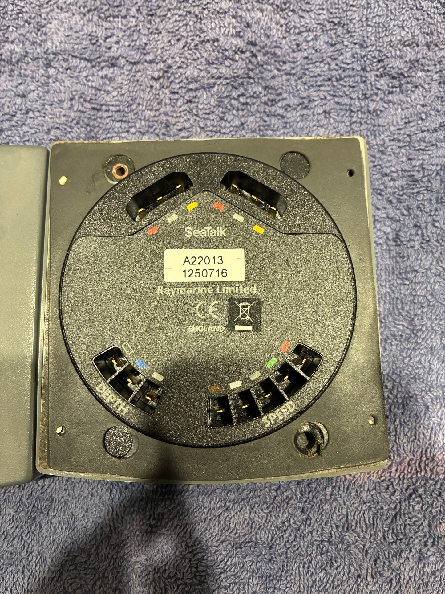 Raymarine ST60 Tridata rear label showing part number A22013 and serial number 1250716
