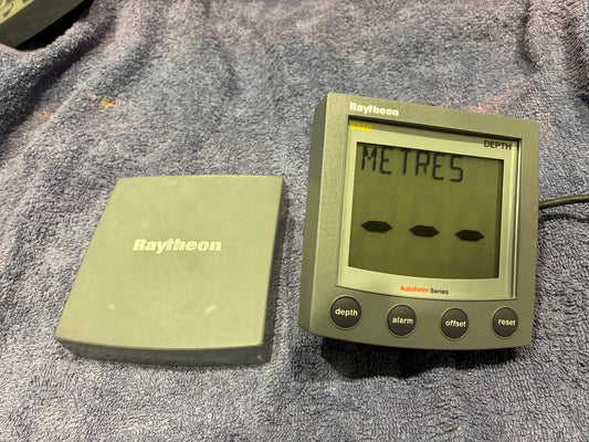 Raytheon Raymarine ST60 Depth display tested working with sun cover