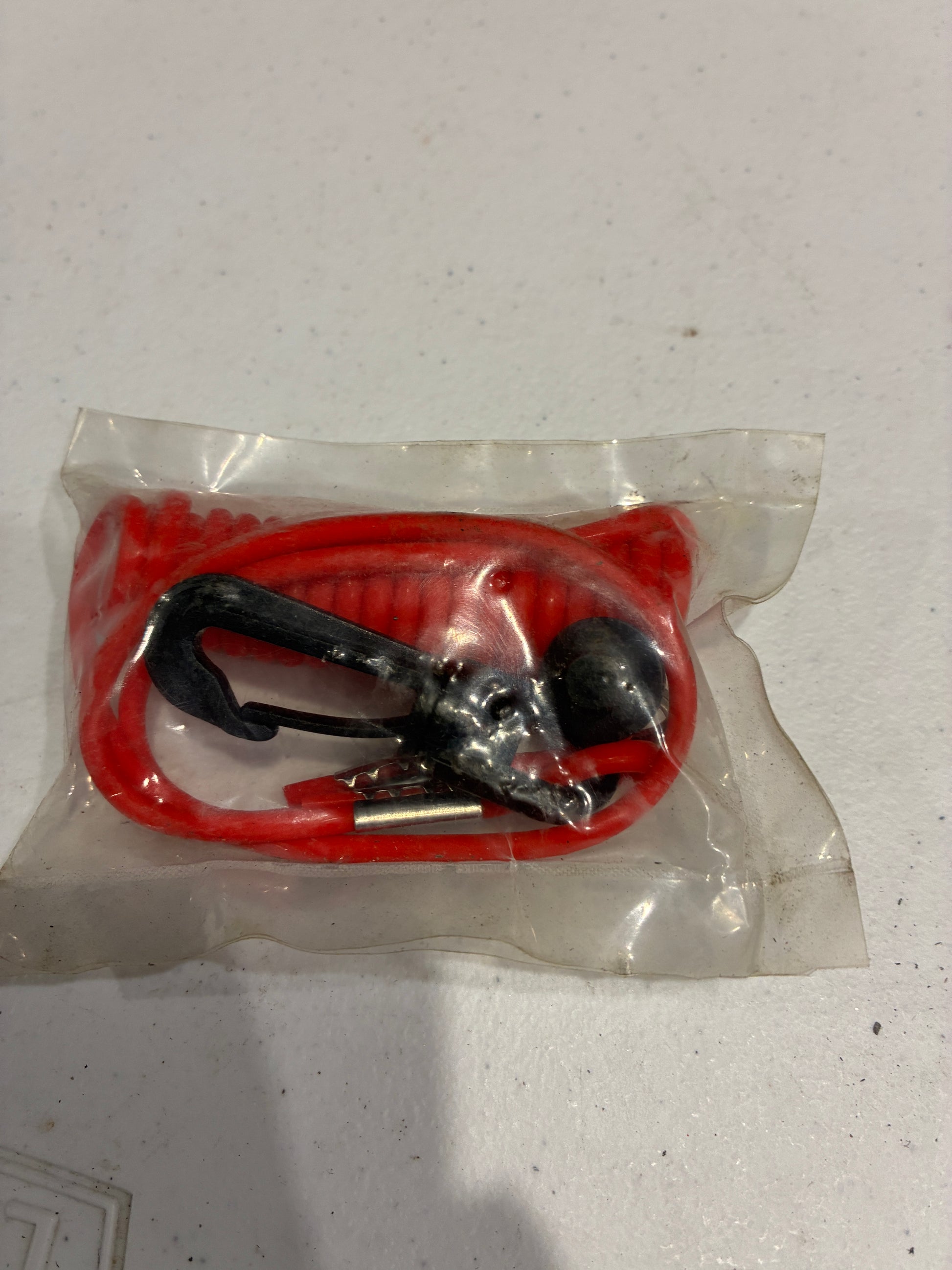 Volvo Penta safety lanyard 21552068 front view in packet